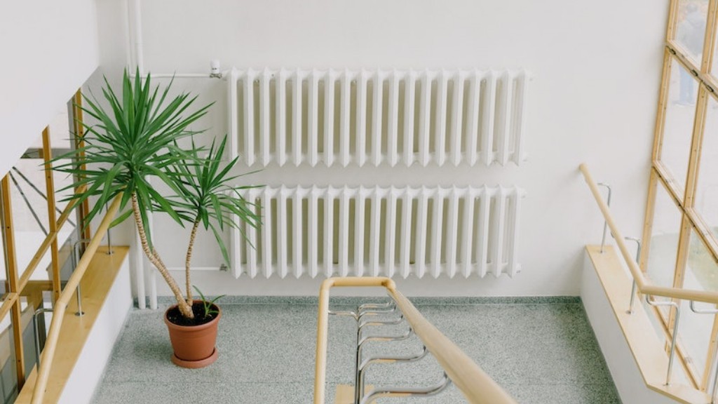 How to connect radiator to pipes?