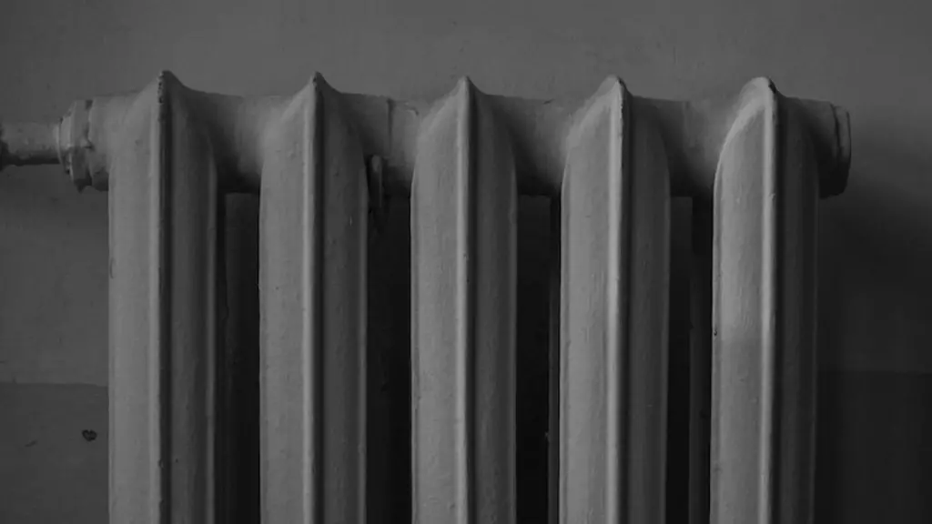 Do radiator covers trap heat?